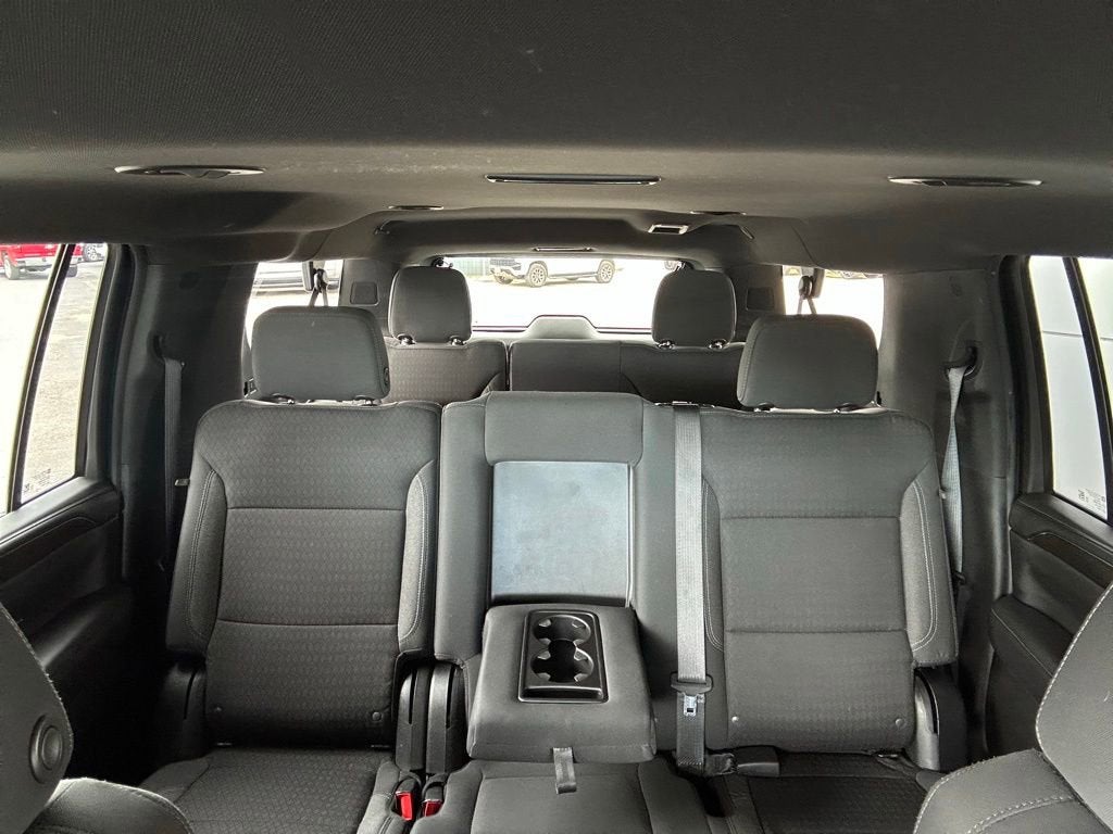 2023 GMC Yukon XL SLE