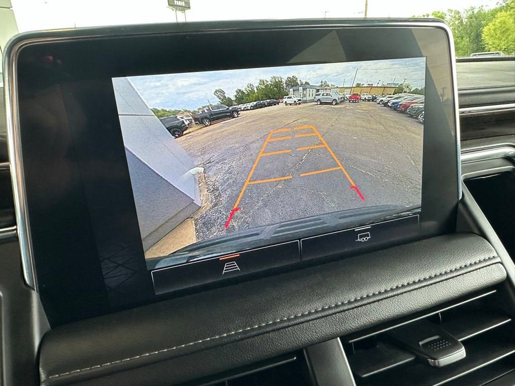 2023 GMC Yukon XL SLE