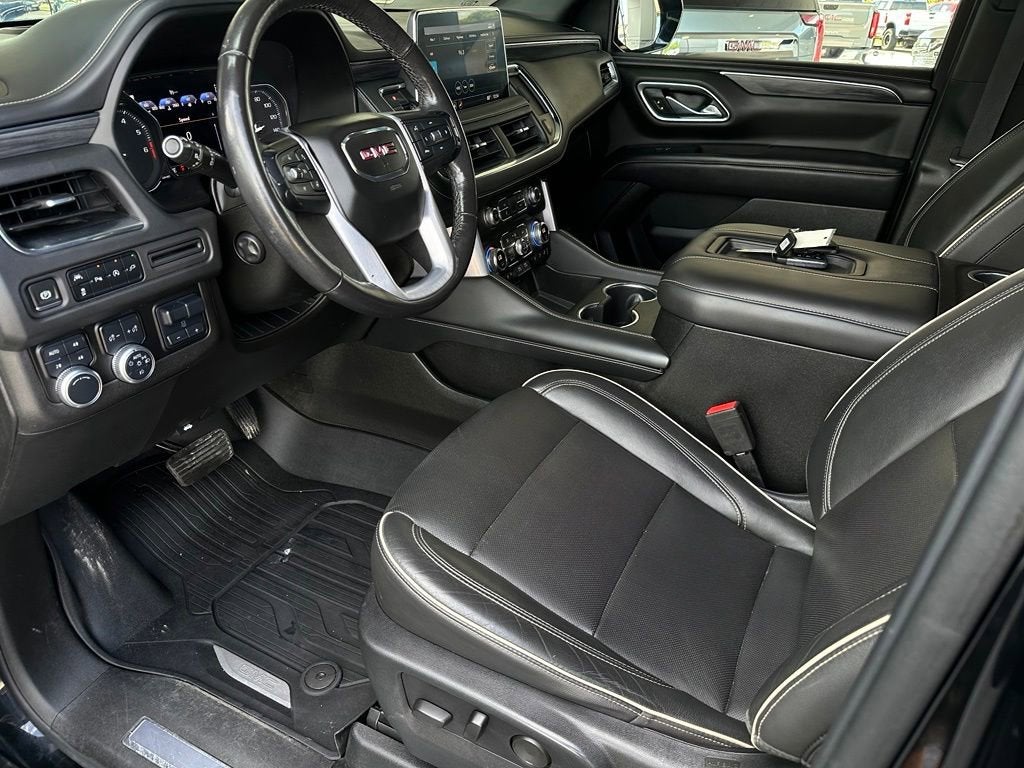 2021 GMC Yukon XL SLT