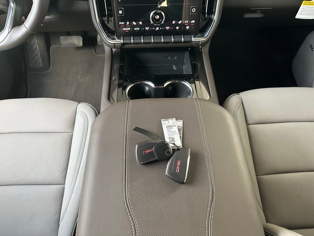 2026 GMC Yukon XL Elevation