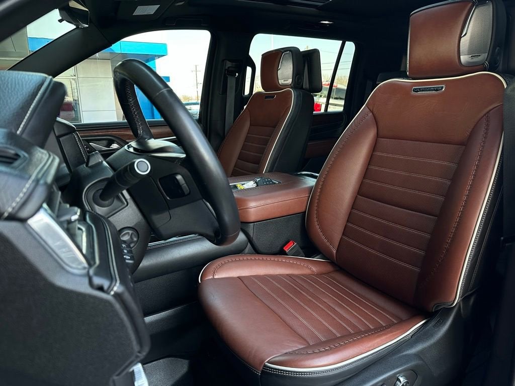 2023 GMC Yukon XL Denali Ultimate