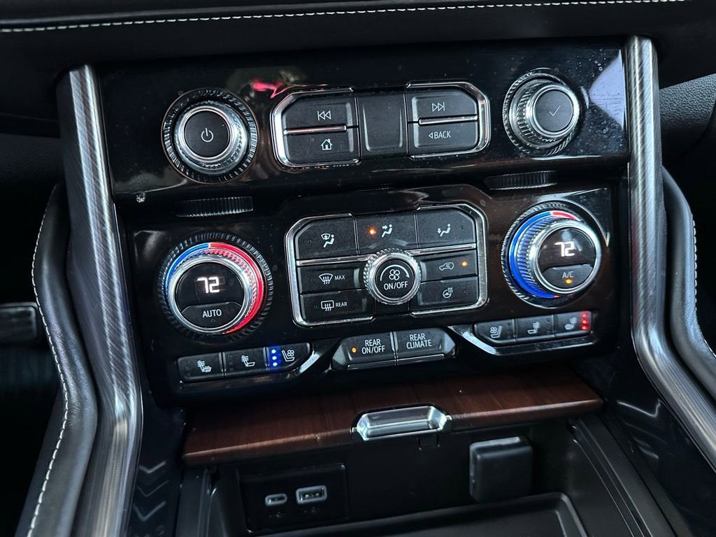 2023 GMC Yukon XL Denali Ultimate