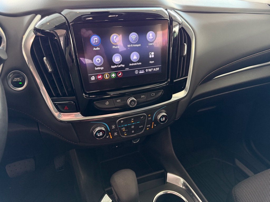 2021 Chevrolet Traverse LT Cloth
