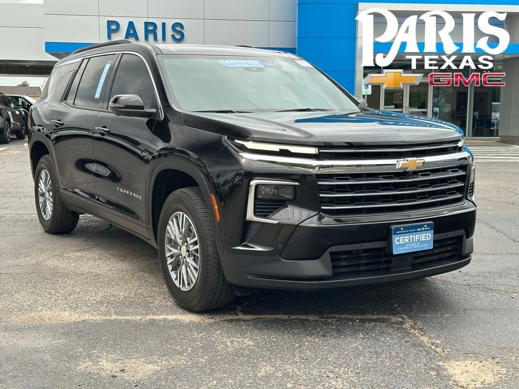 2025 Chevrolet Traverse LT