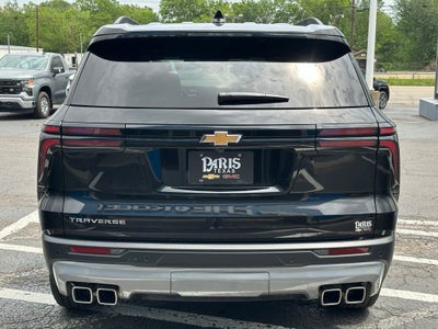 2025 Chevrolet Traverse LT