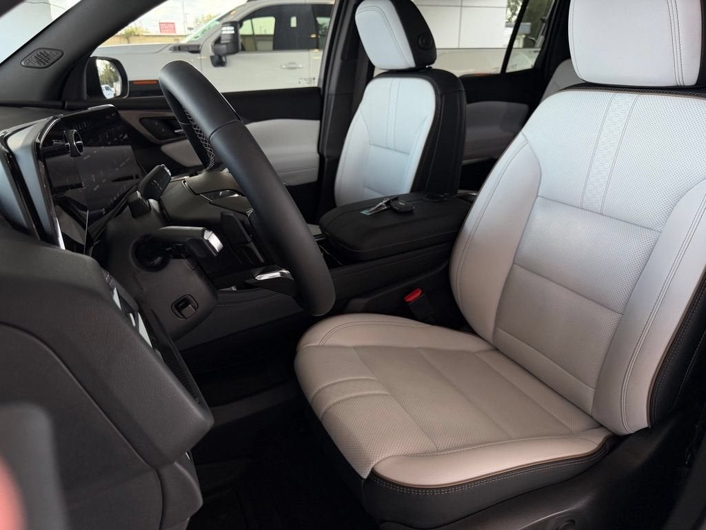 2025 Chevrolet Traverse High Country