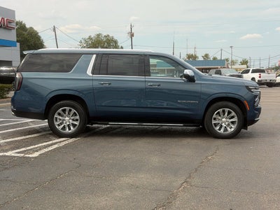 2025 Chevrolet Suburban Premier