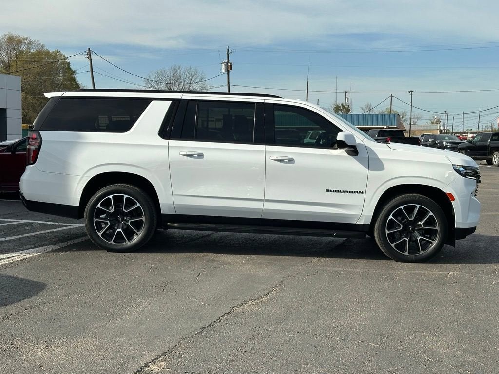 2022 Chevrolet Suburban RST