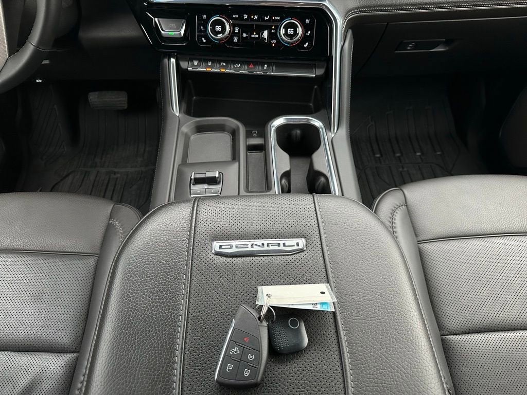 2024 GMC Sierra 3500 HD Denali DRW