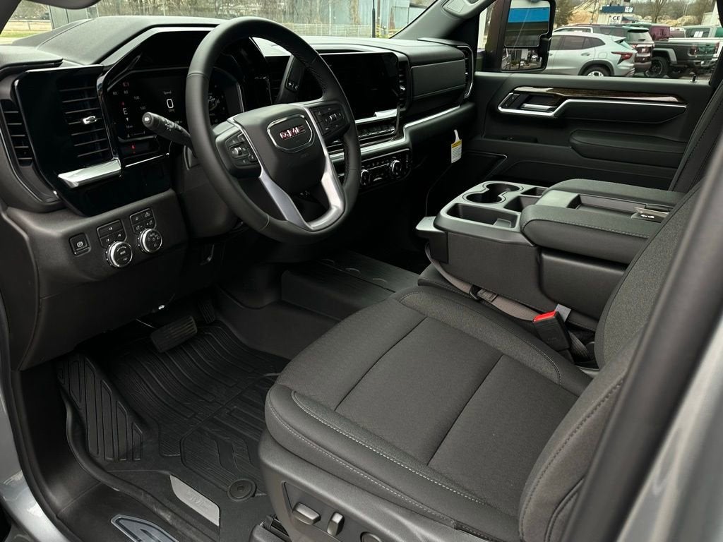 2026 GMC Sierra 2500 HD SLE