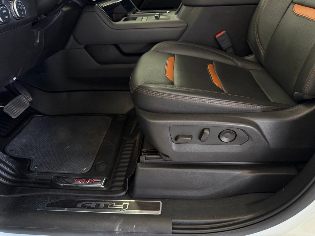 2025 GMC Sierra 2500 HD AT4