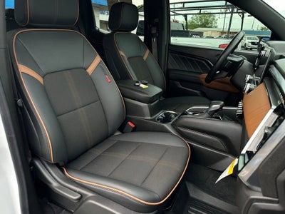 2025 GMC Canyon AT4