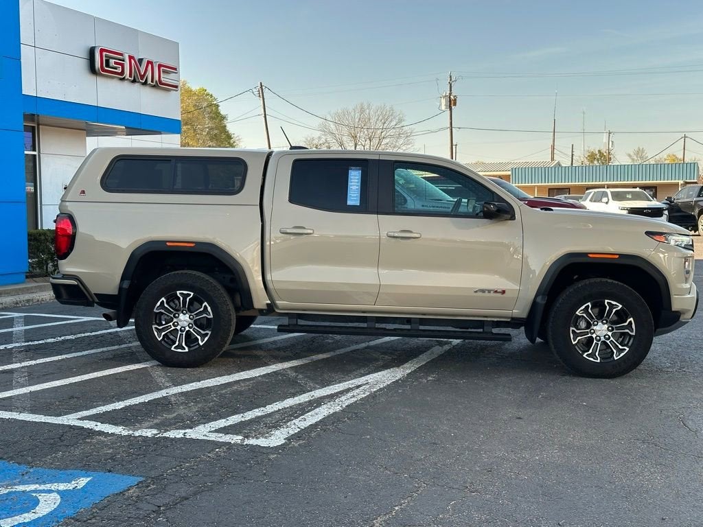 2024 GMC Canyon AT4