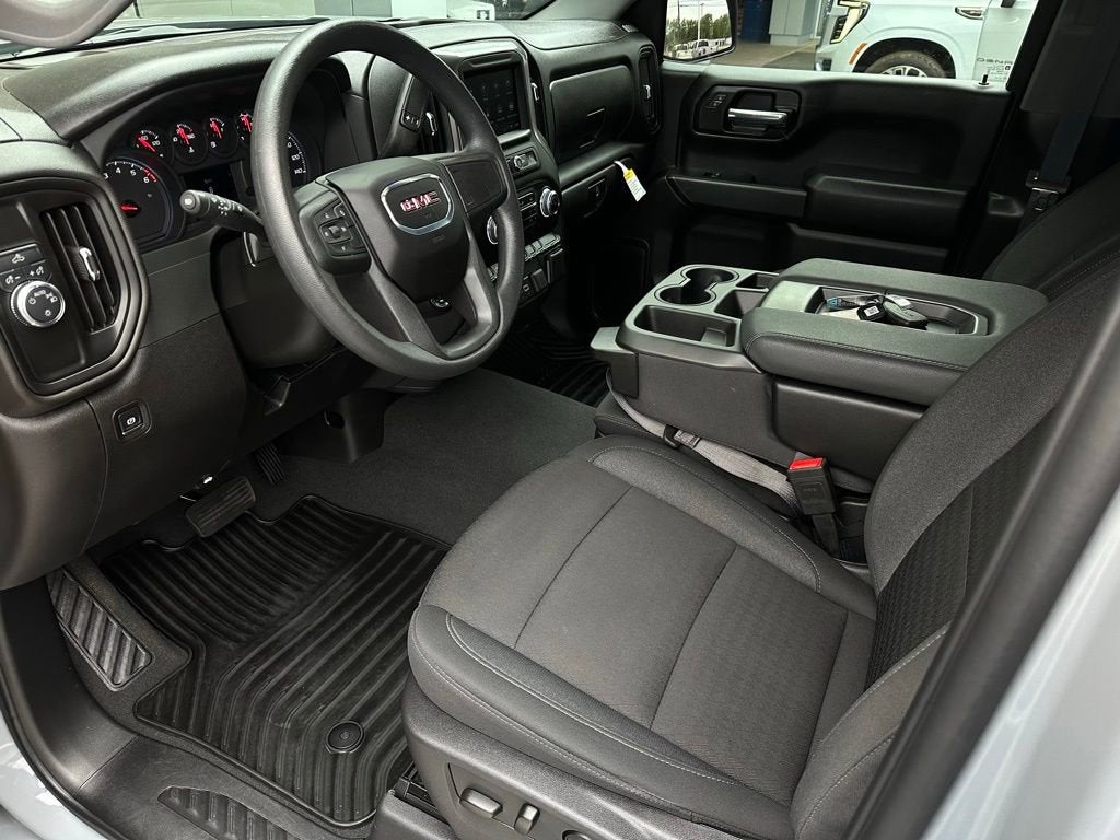2025 GMC Sierra 1500 Pro