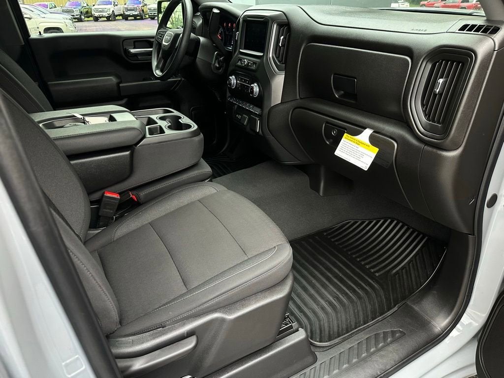 2025 GMC Sierra 1500 Pro