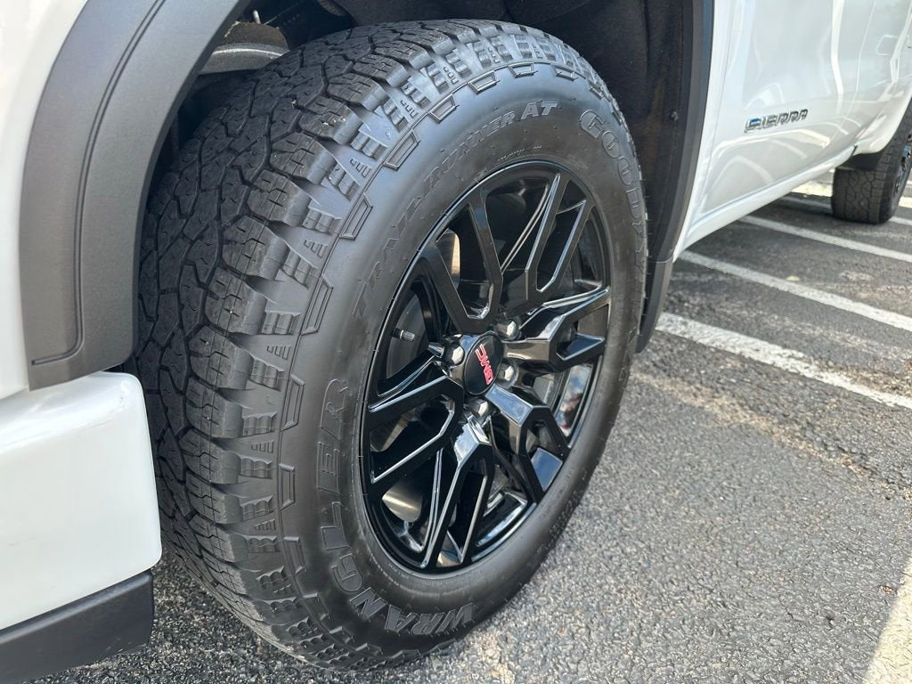 2025 GMC Sierra 1500 Pro