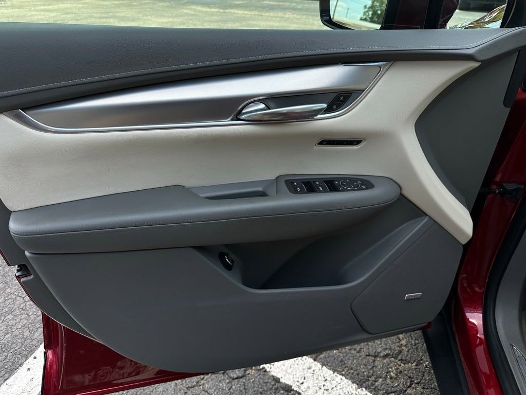 2021 Cadillac XT5 FWD Premium Luxury