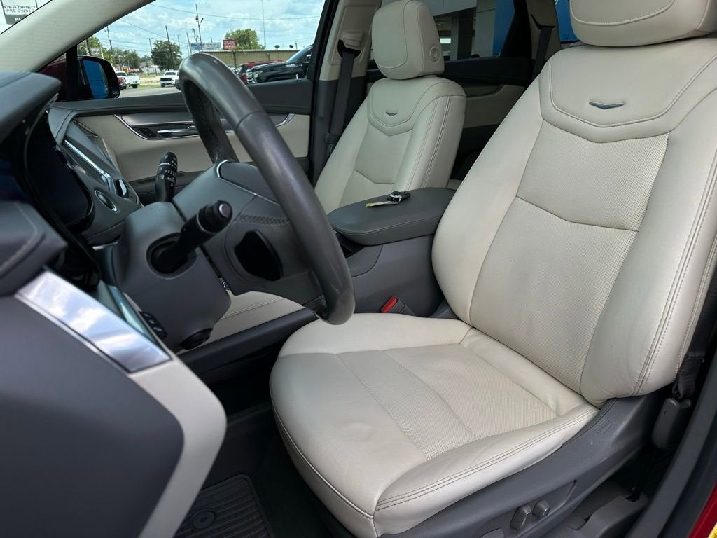 2021 Cadillac XT5 FWD Premium Luxury