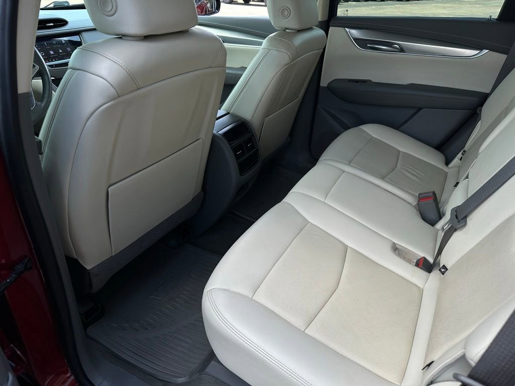 2021 Cadillac XT5 FWD Premium Luxury