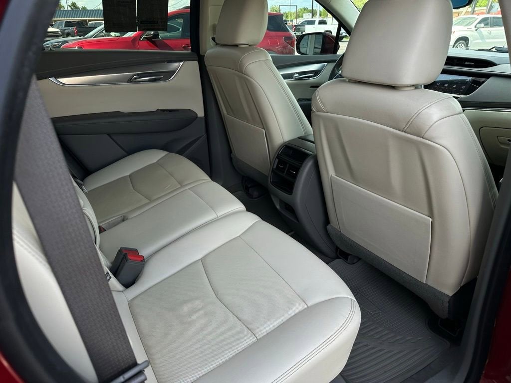 2021 Cadillac XT5 FWD Premium Luxury