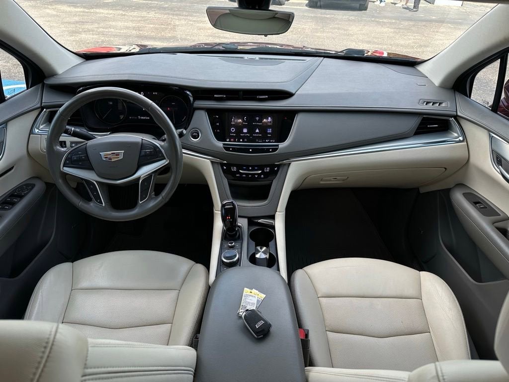 2021 Cadillac XT5 FWD Premium Luxury
