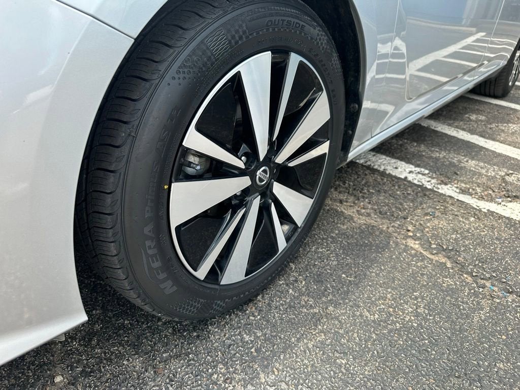 2022 Nissan Altima 2.5 SV