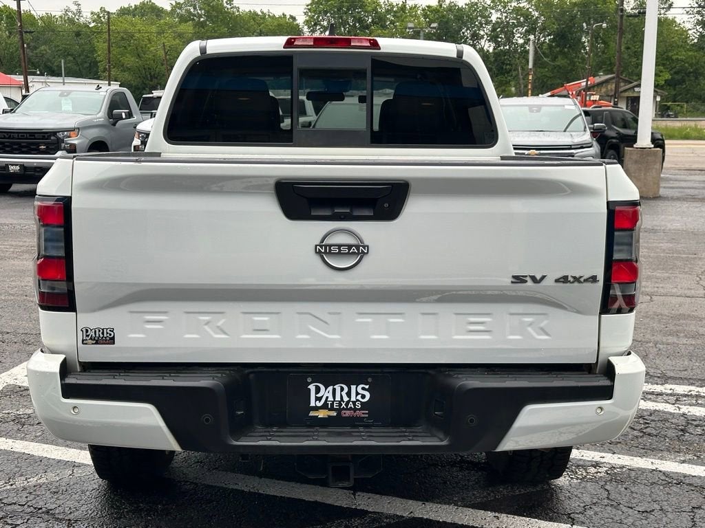 2022 Nissan Frontier SV