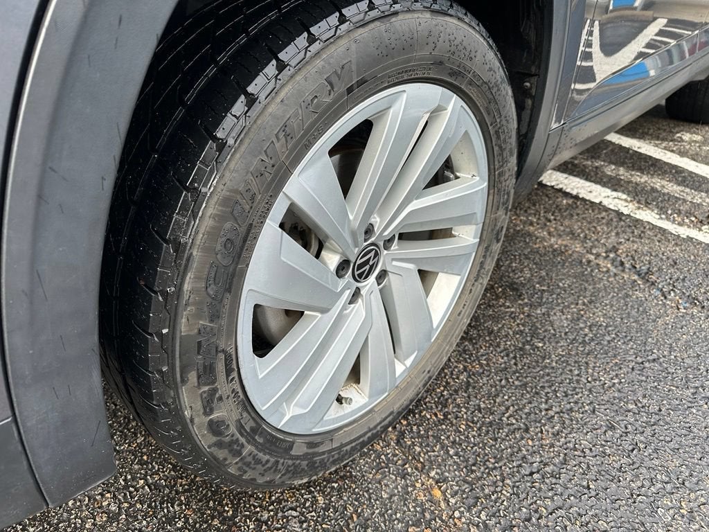 2021 Volkswagen Atlas Cross Sport 2.0T SE w/Technology