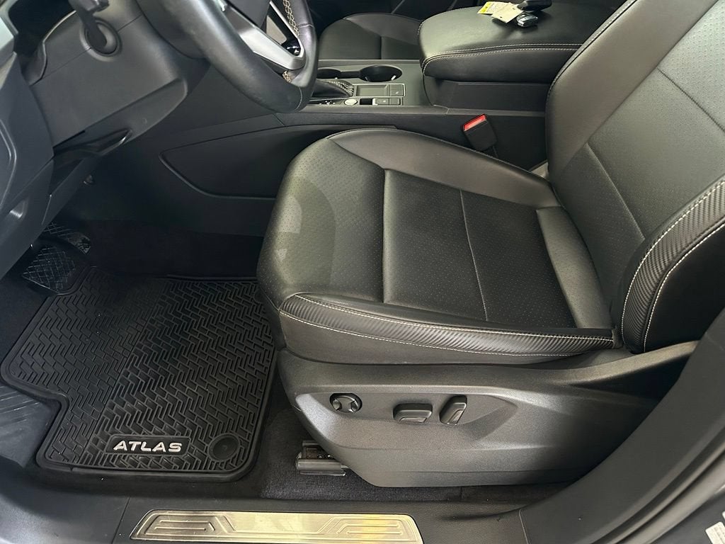2021 Volkswagen Atlas Cross Sport 2.0T SE w/Technology