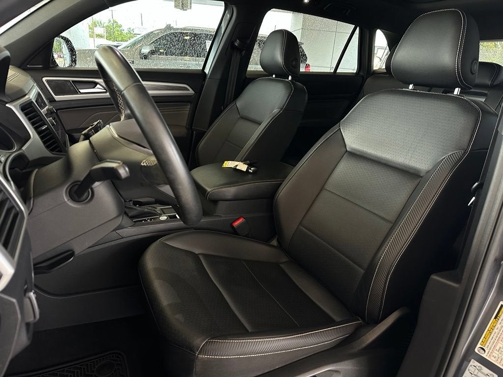 2021 Volkswagen Atlas Cross Sport 2.0T SE w/Technology