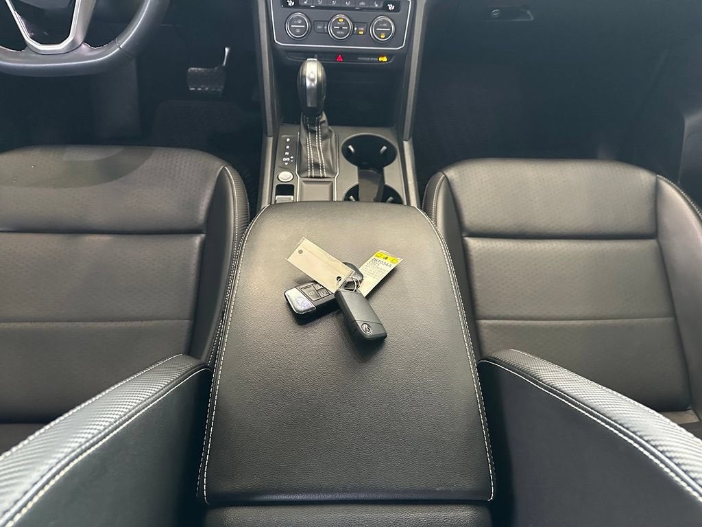 2021 Volkswagen Atlas Cross Sport 2.0T SE w/Technology