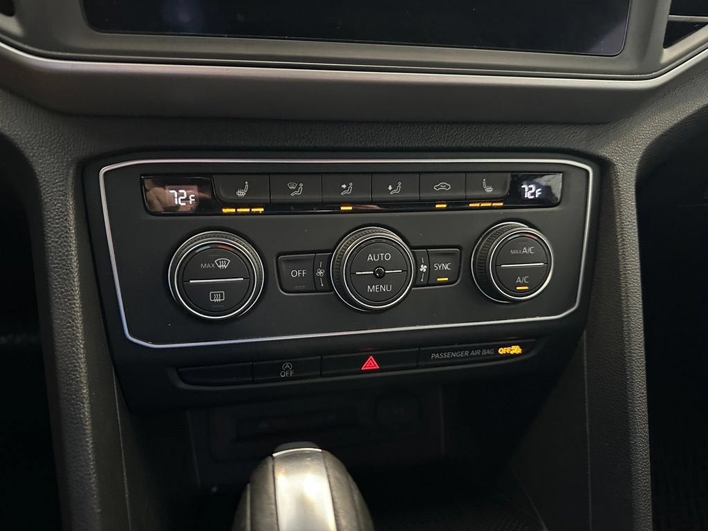 2021 Volkswagen Atlas Cross Sport 2.0T SE w/Technology