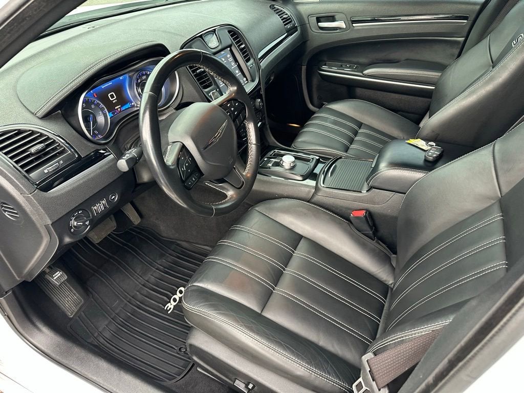 2022 Chrysler 300 300S