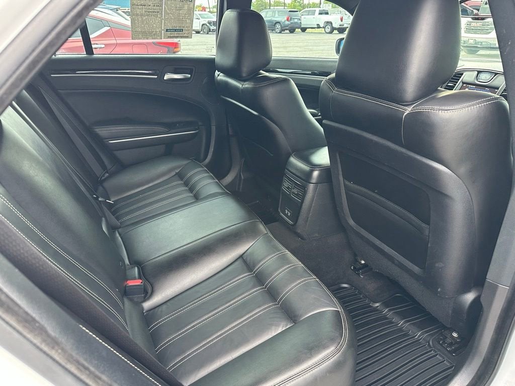 2022 Chrysler 300 300S
