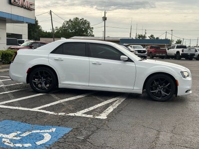 2022 Chrysler 300 300S
