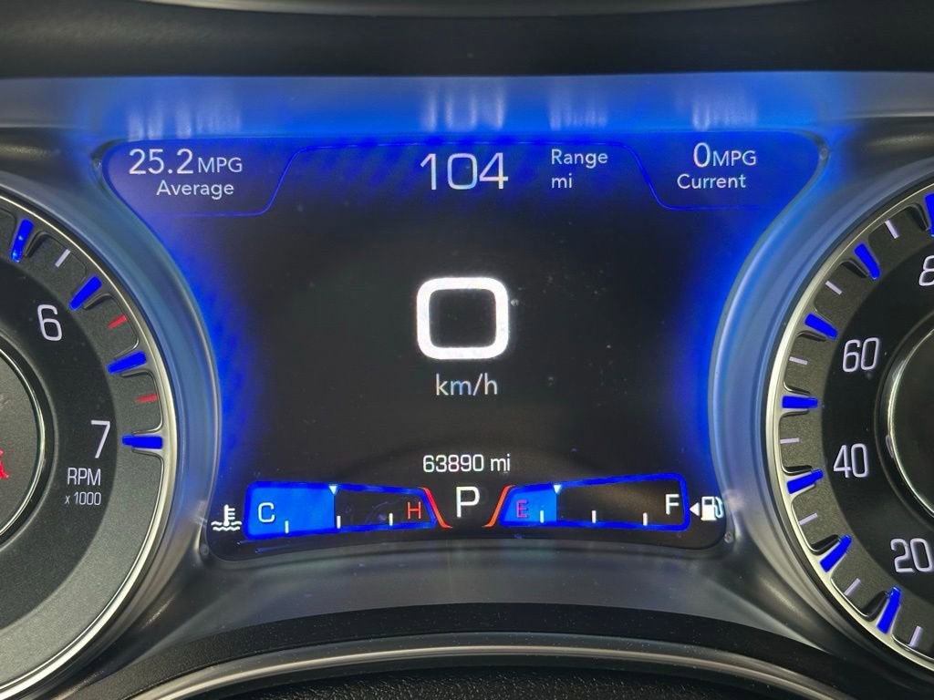 2022 Chrysler 300 Touring L