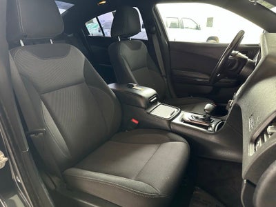 2017 Dodge Charger SE