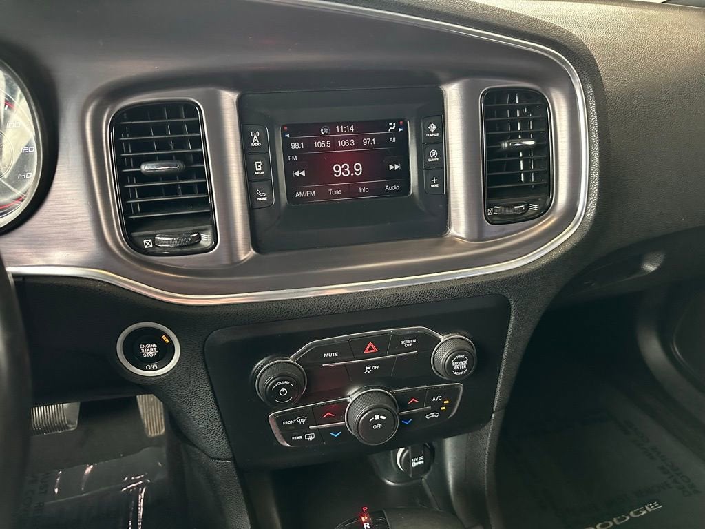 2017 Dodge Charger SE