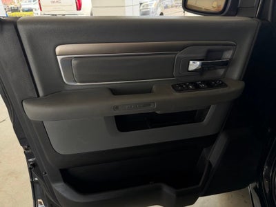 2017 RAM 1500 Base
