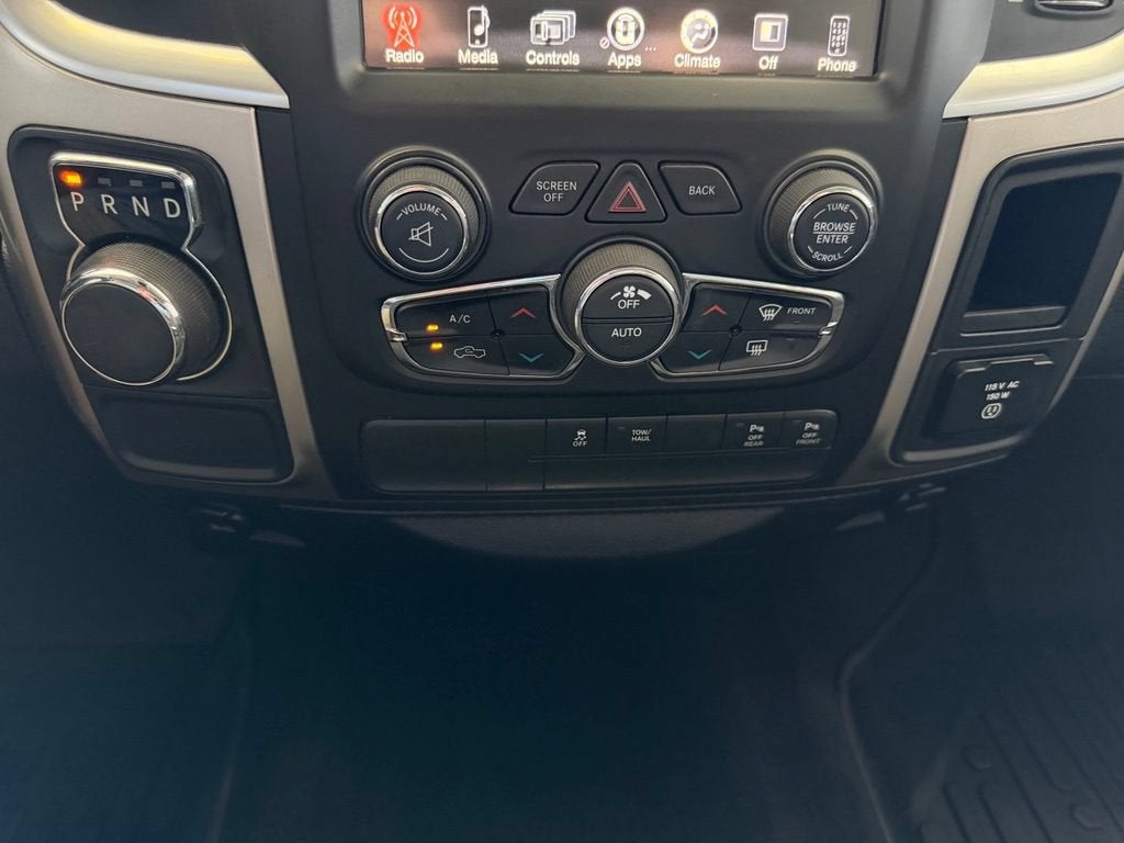 2017 RAM 1500 Base