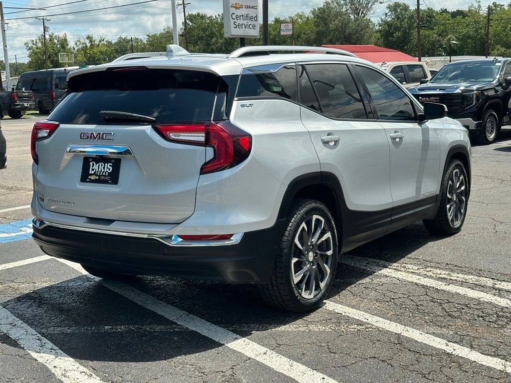 2022 GMC Terrain SLT