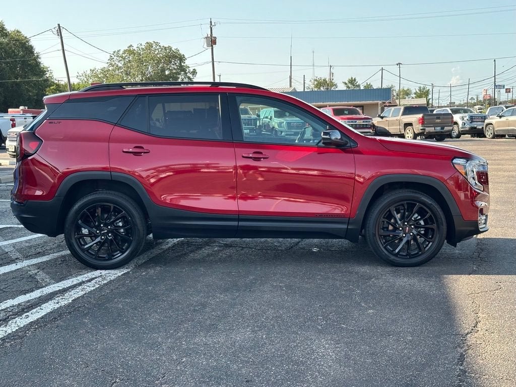 2024 GMC Terrain SLT