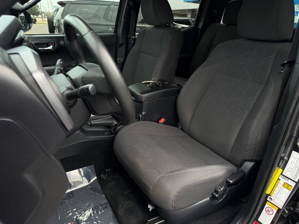 2018 Toyota Tacoma SR