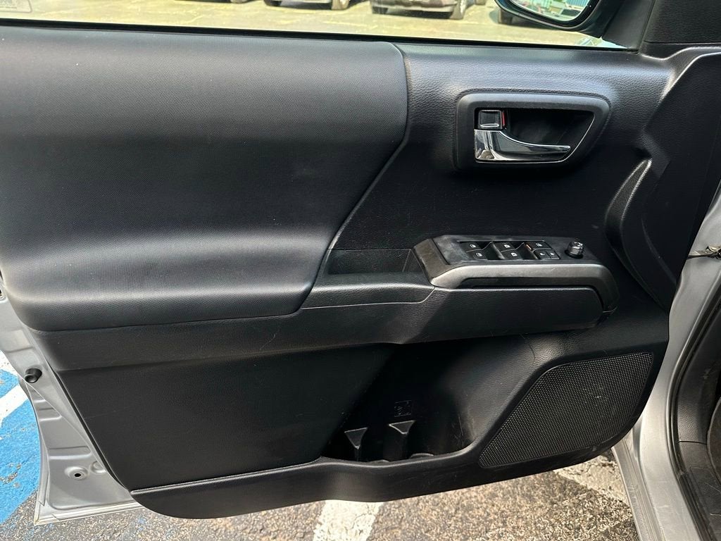 2020 Toyota Tacoma 4WD SR5