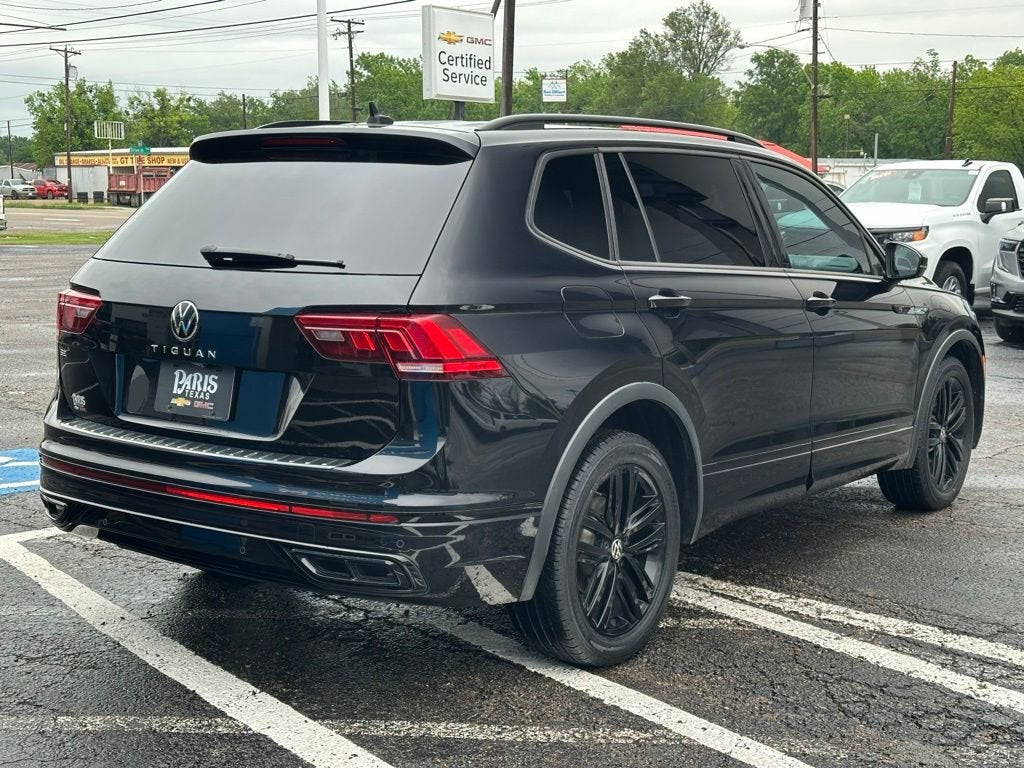 2022 Volkswagen Tiguan SE R-Line Black