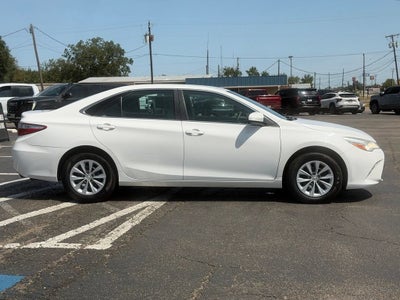 2017 Toyota Camry XLE