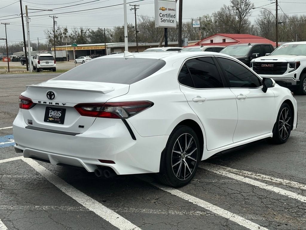 2022 Toyota Camry SE