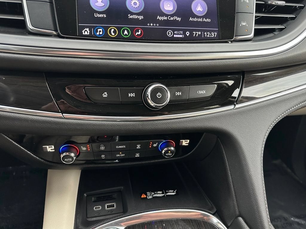 2023 Buick Enclave Essence