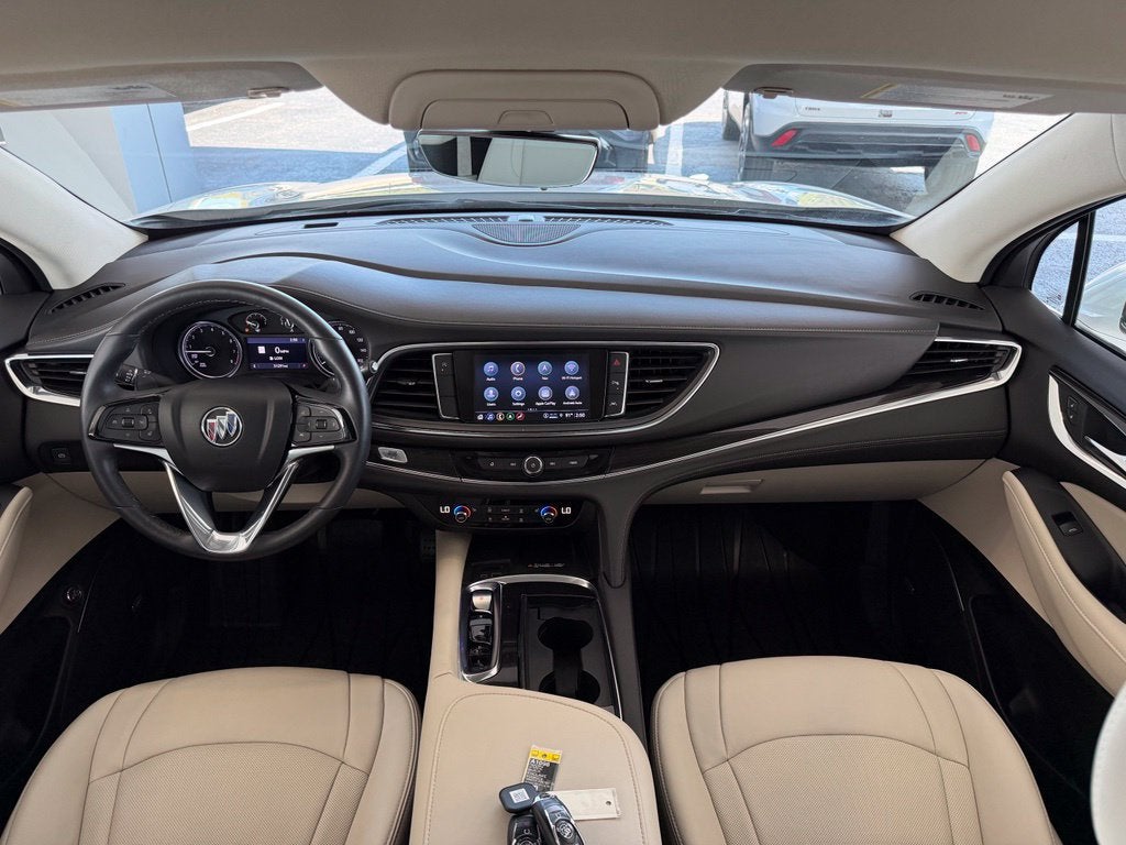 2022 Buick Enclave Essence