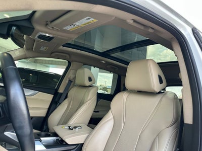 2022 Acura MDX w/Technology Package